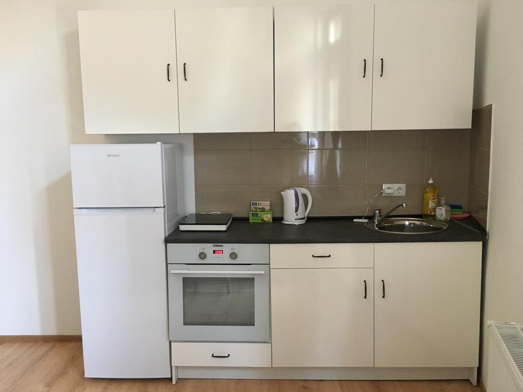 Old Town - Ultra Central Apartment Bukarest Kültér fotó